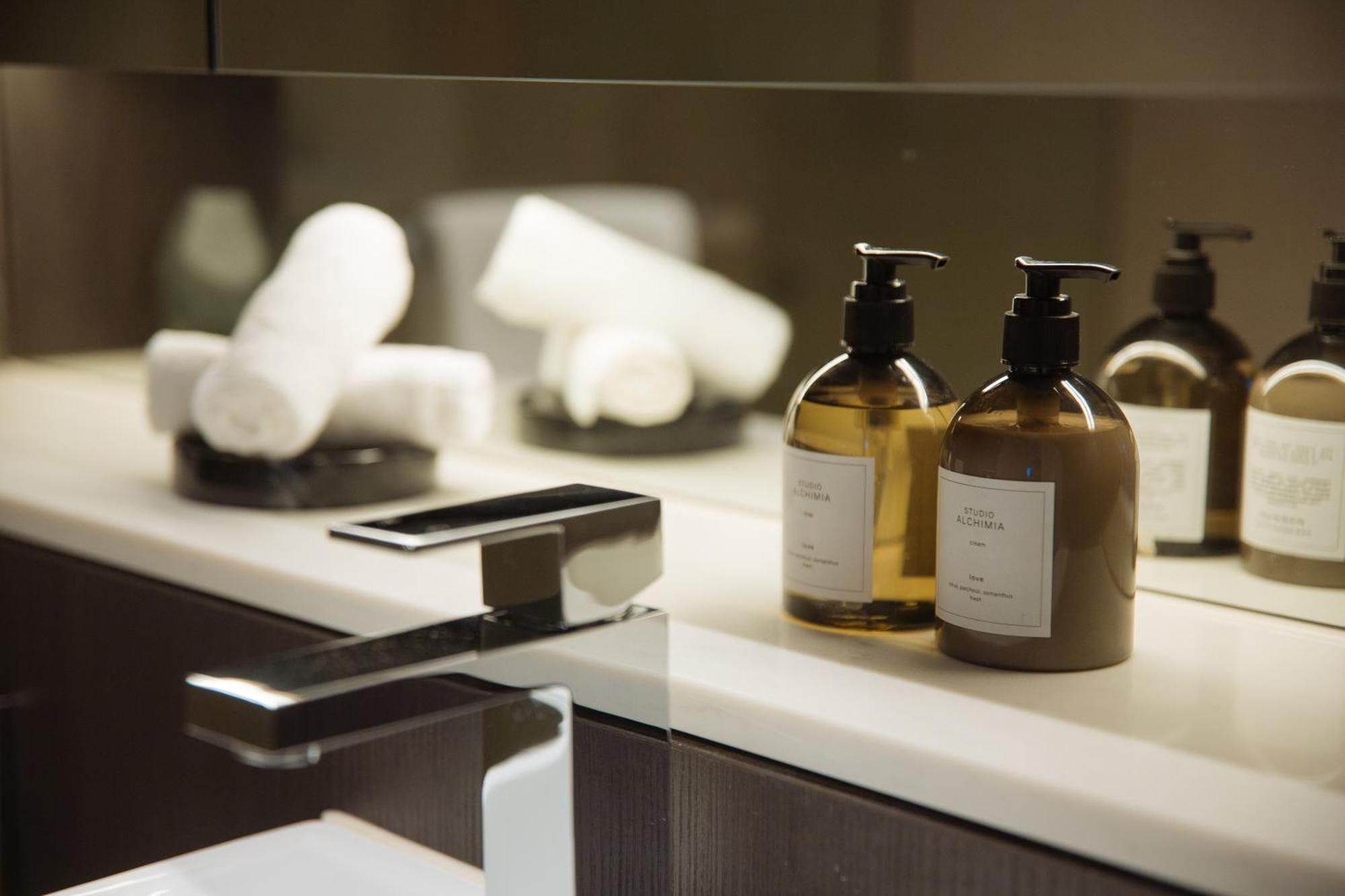 One Global Resorts Green Square Sydney Exterior photo Soap dispensers