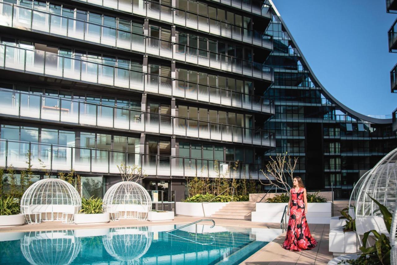 One Global Resorts Green Square Sydney Exterior photo The pool at the hotel